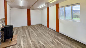 Photo 19- click for photo gallery